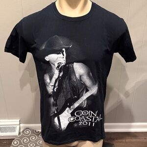 Z Kenny Chesney Men's Medium Black Casual Concert Graphic Tee Goin' Coastal 2011